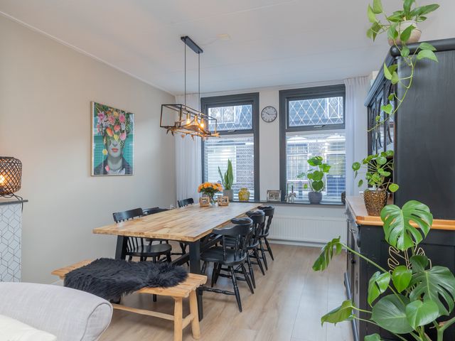 Van Der Veldstraat 5, Lisse