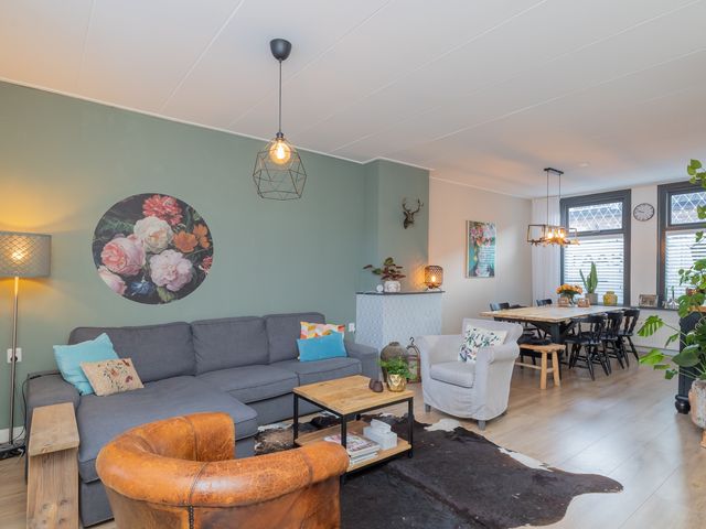 Van Der Veldstraat 5, Lisse