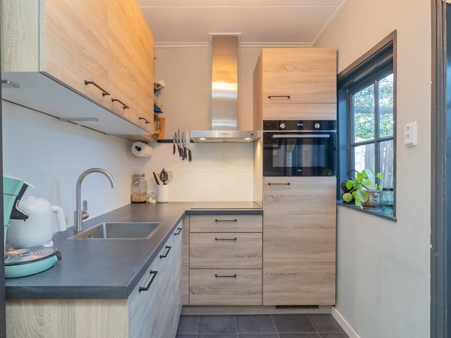 Van Der Veldstraat 5, Lisse