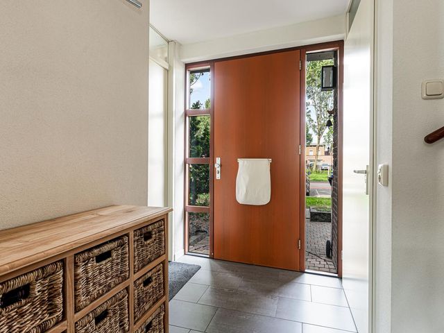 Rijnland 135, Lelystad