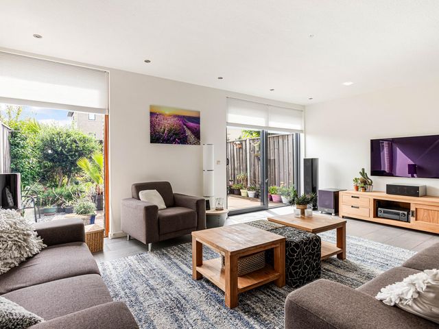 Rijnland 135, Lelystad