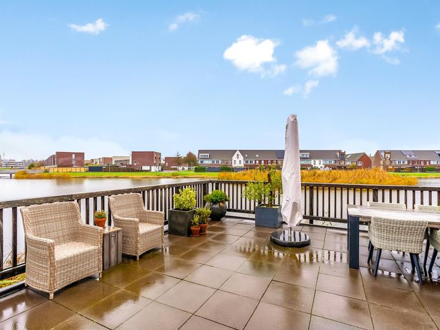 Dettifossstraat 300, Almere