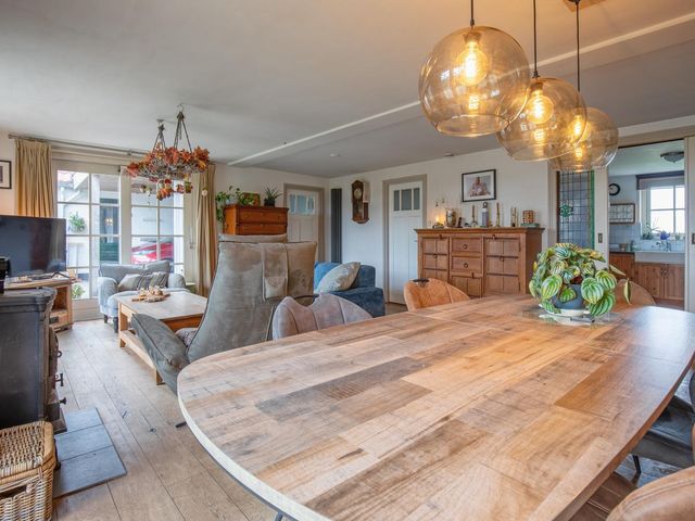 Hoornderweg 17, Den Burg