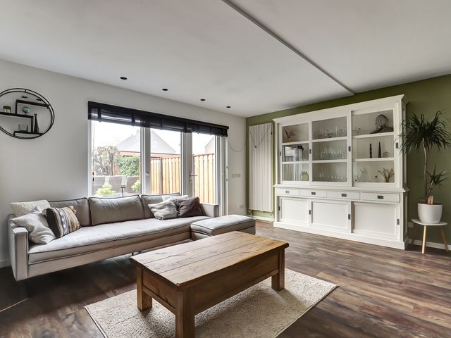 Rosmolen 18, Zevenbergen