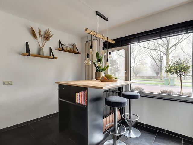 Rosmolen 18, Zevenbergen