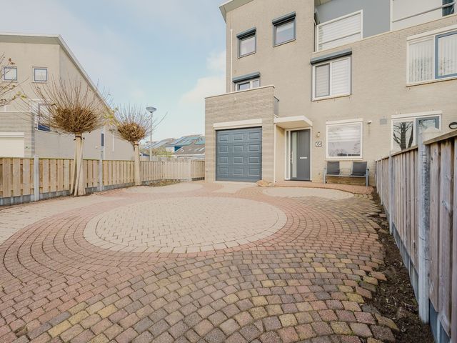 S Mesdag-v Houtenstr 65, Spijkenisse