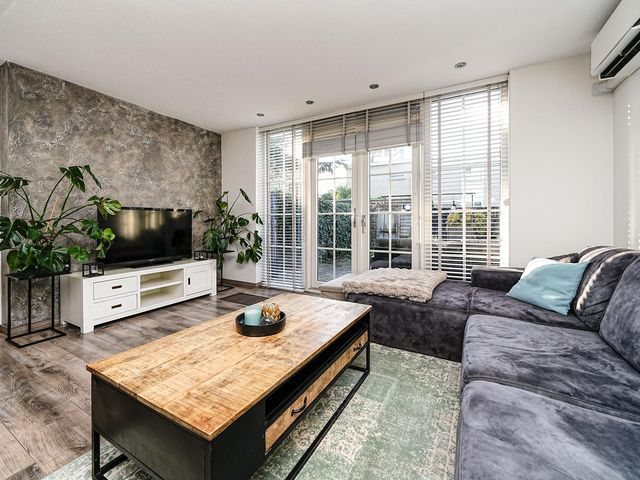 Bommelerwaard 92, Rotterdam