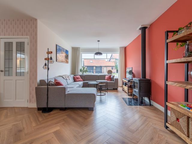 Eikenlaan 7, Renswoude