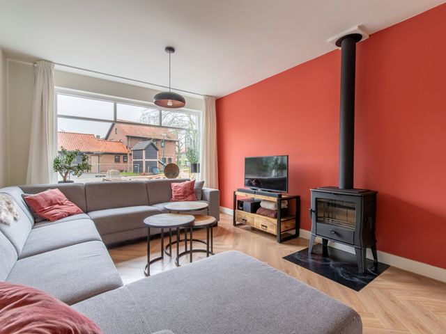 Eikenlaan 7, Renswoude