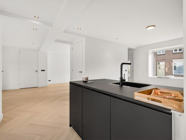 Sint Barbarastraat 118, Heerlen