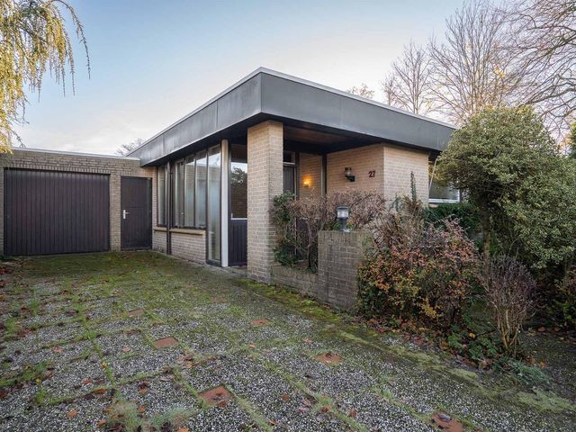 Schubertlaan 27, Enschede