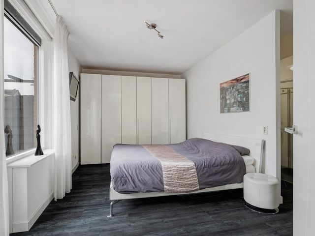 Van der Linden-akker 1, Barendrecht