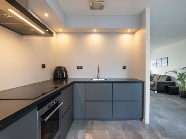 Johan Frisolaan 53, Den Bommel