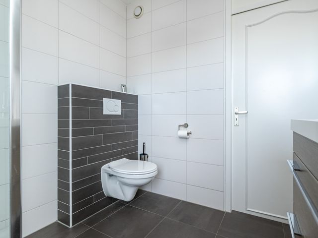 Johan Frisolaan 53, Den Bommel