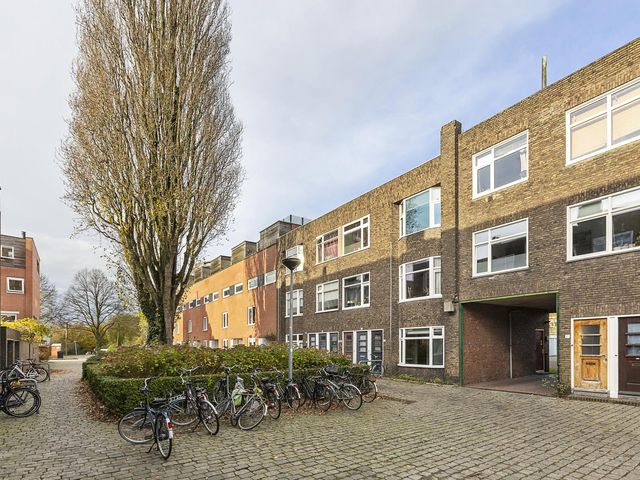 Nassaustraat 3, Groningen
