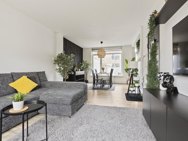 Zandsteenlaan 87, Groningen