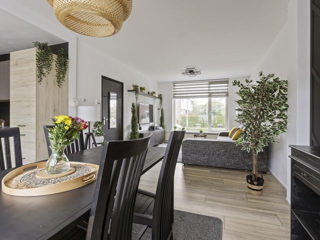 Zandsteenlaan 87, Groningen