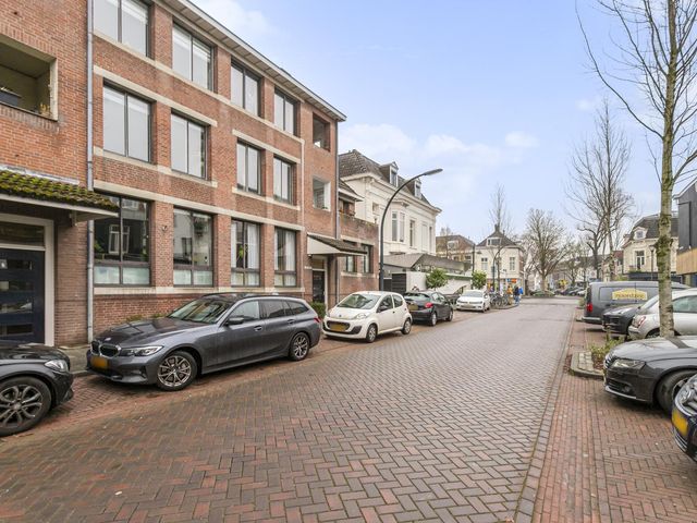 Godevaert Montensstraat 2B4, Breda