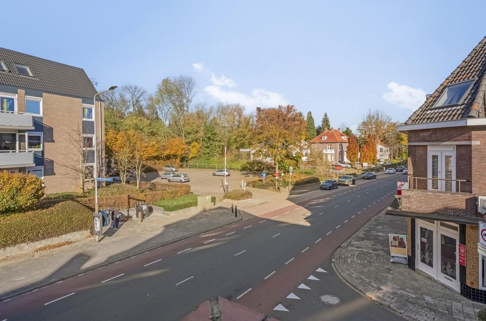 Burg. Cremersstraat 27