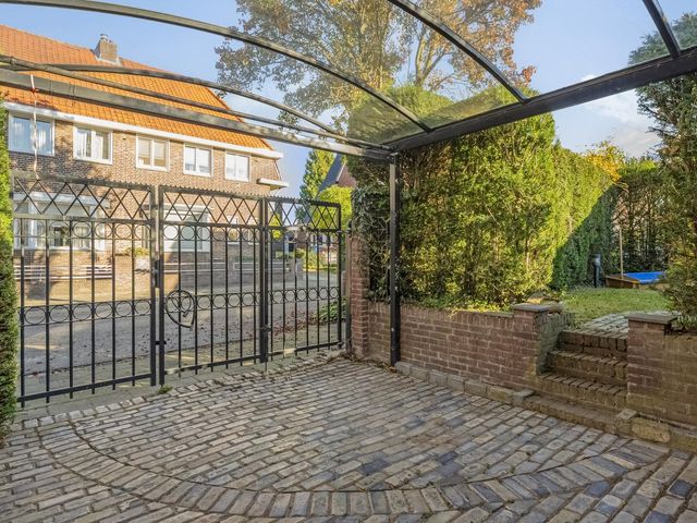 Burg. Cremersstraat 27, Nuth