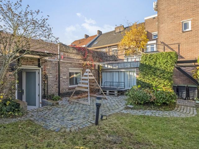 Burg. Cremersstraat 27, Nuth