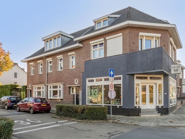 Burg. Cremersstraat 27, Nuth