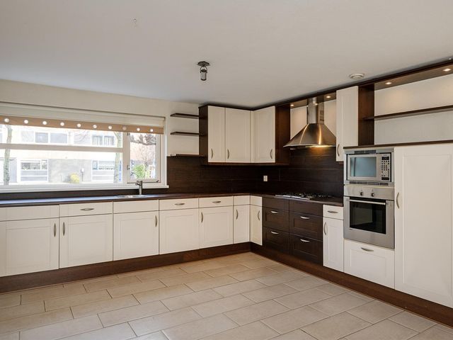 Laan van Gildestein 35, Nieuw-Vennep