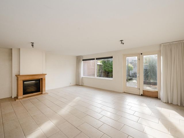 Laan van Gildestein 35, Nieuw-Vennep