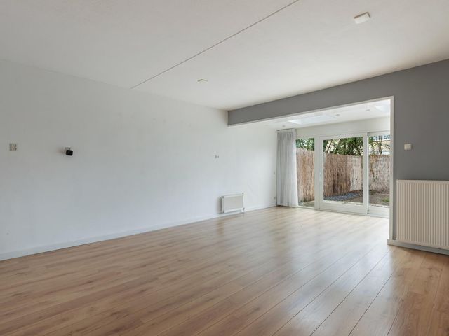 Regenboog 28, Heerenveen