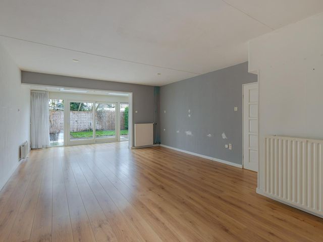 Regenboog 28, Heerenveen