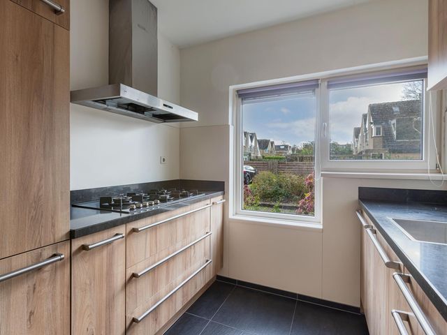 Regenboog 28, Heerenveen