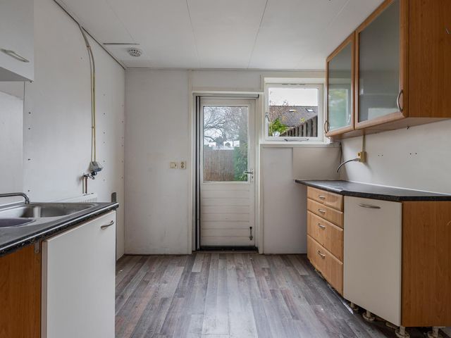 Regenboog 28, Heerenveen