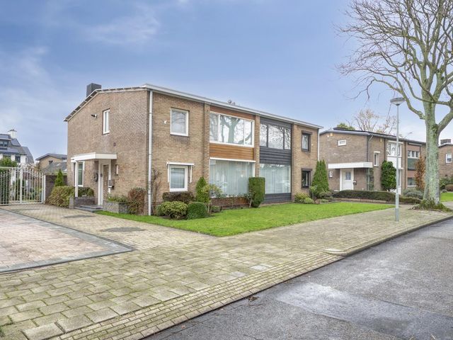 Potterstraat 30, Geleen