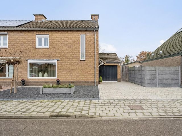 Swentiboldstraat 26, Guttecoven