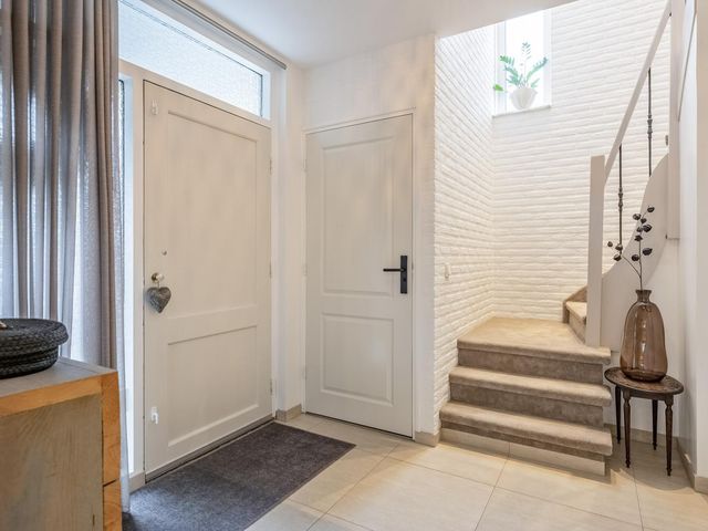 Swentiboldstraat 26, Guttecoven