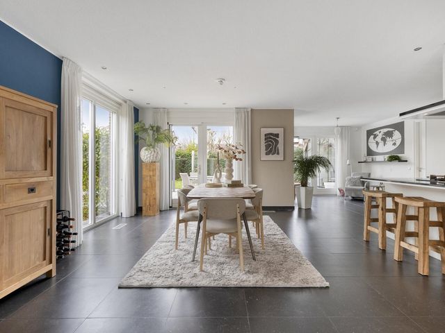 Ravensteinlaan 7, Roosendaal