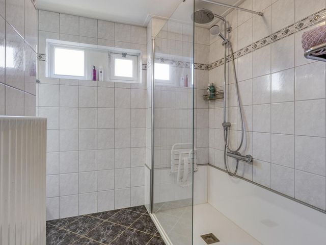 Tolschestraat 50, Velp