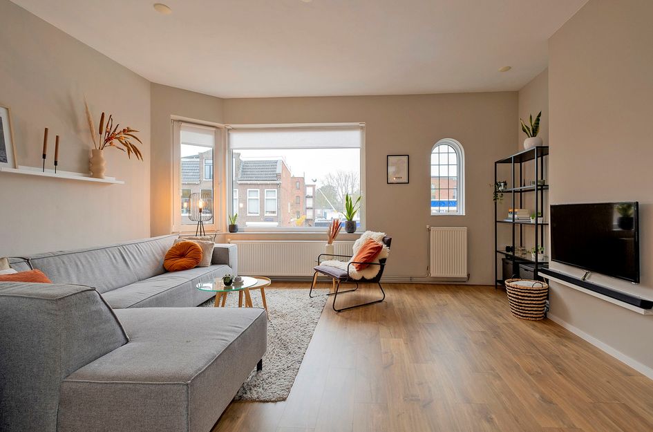 Helper Weststraat 2b