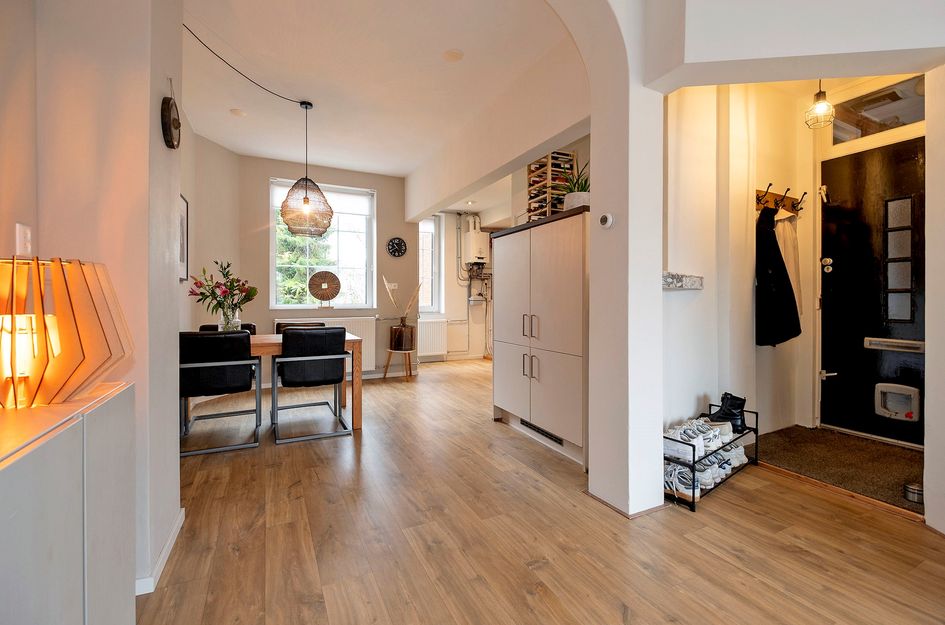 Helper Weststraat 2b