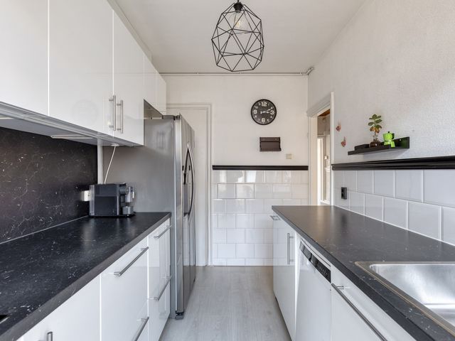 Rhenenstraat 182, 's-Gravenhage