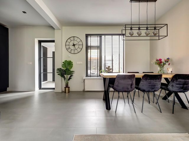 Westerstraat 25, Heinkenszand