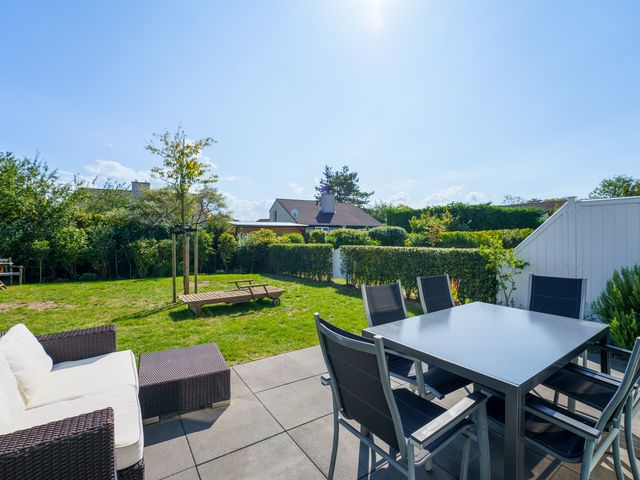 Zwanebloem 16, Cadzand