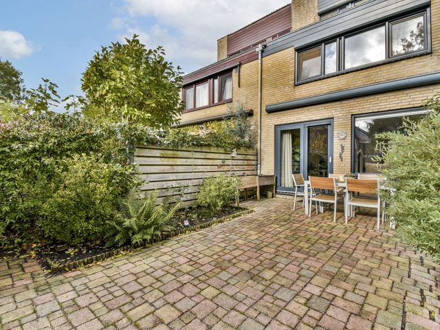 Dragontuin 9, Leiderdorp