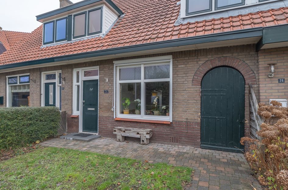 Hoogeweg 24