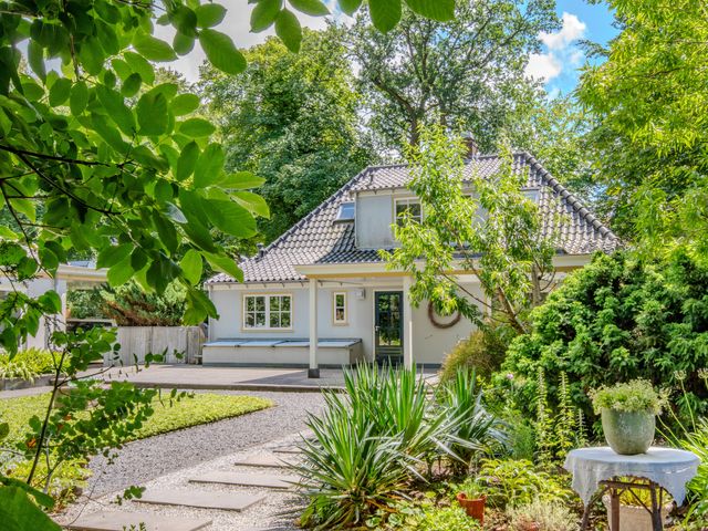 Hoflaan 16, Bergen (NH)