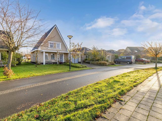 Vennendal 57, Lelystad