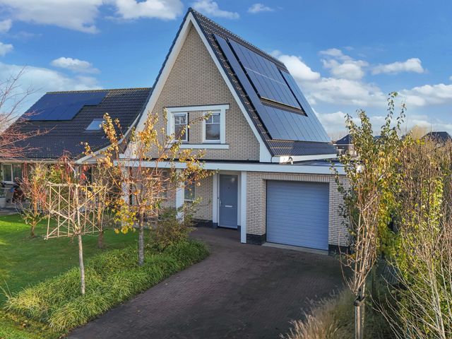 Vennendal 57, Lelystad