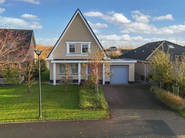 Vennendal 57, Lelystad