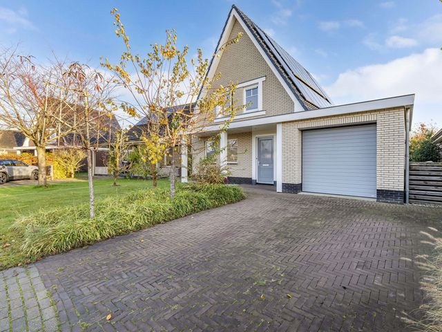 Vennendal 57, Lelystad