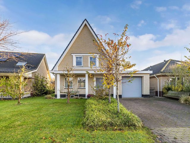 Vennendal 57, Lelystad